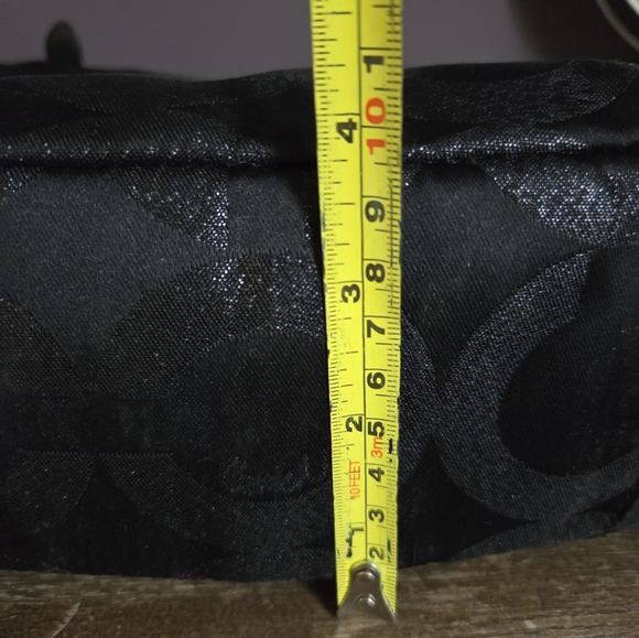 Coach Tote - Picture 14 of 14